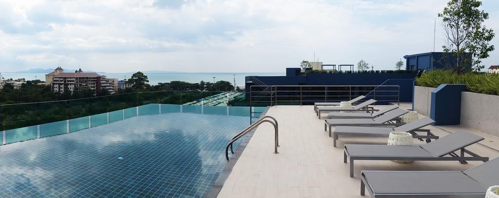 Acqua - 100 Meters From Jomtien Beach Pattaya Eksteriør billede