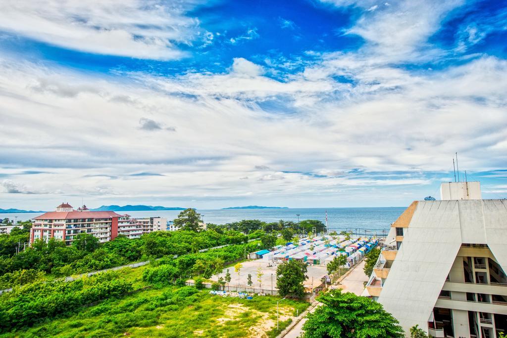 Acqua - 100 Meters From Jomtien Beach Pattaya Eksteriør billede