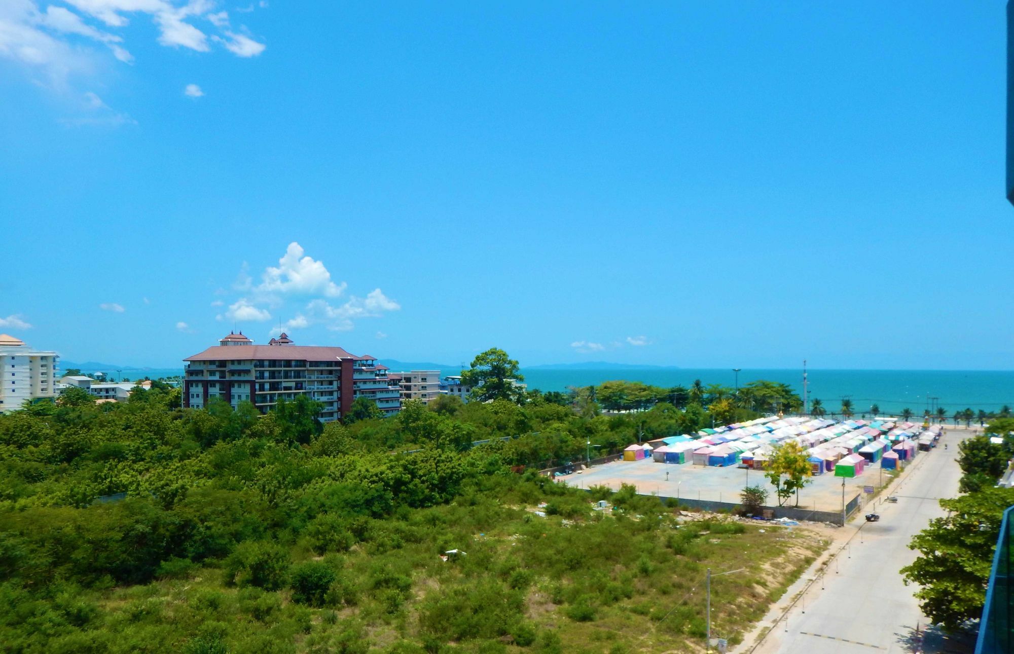 Acqua - 100 Meters From Jomtien Beach Pattaya Eksteriør billede